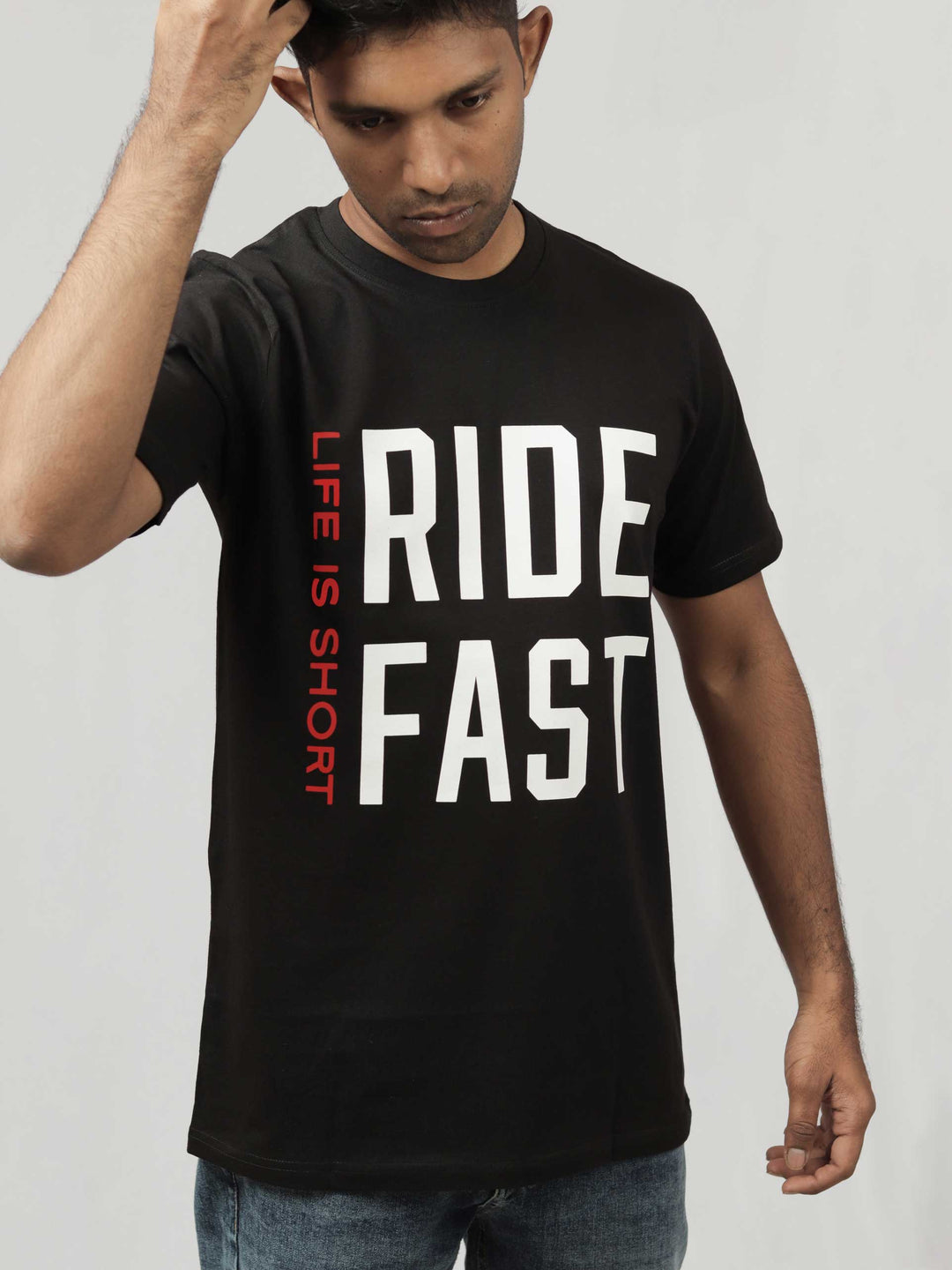 life-is-short-ride-fast-printed-t-shirt-sold-through-online-by-the-leopard-for-bike-or-motorcycle-and-car-enthusiasts-who-loves-to-ride-in-india