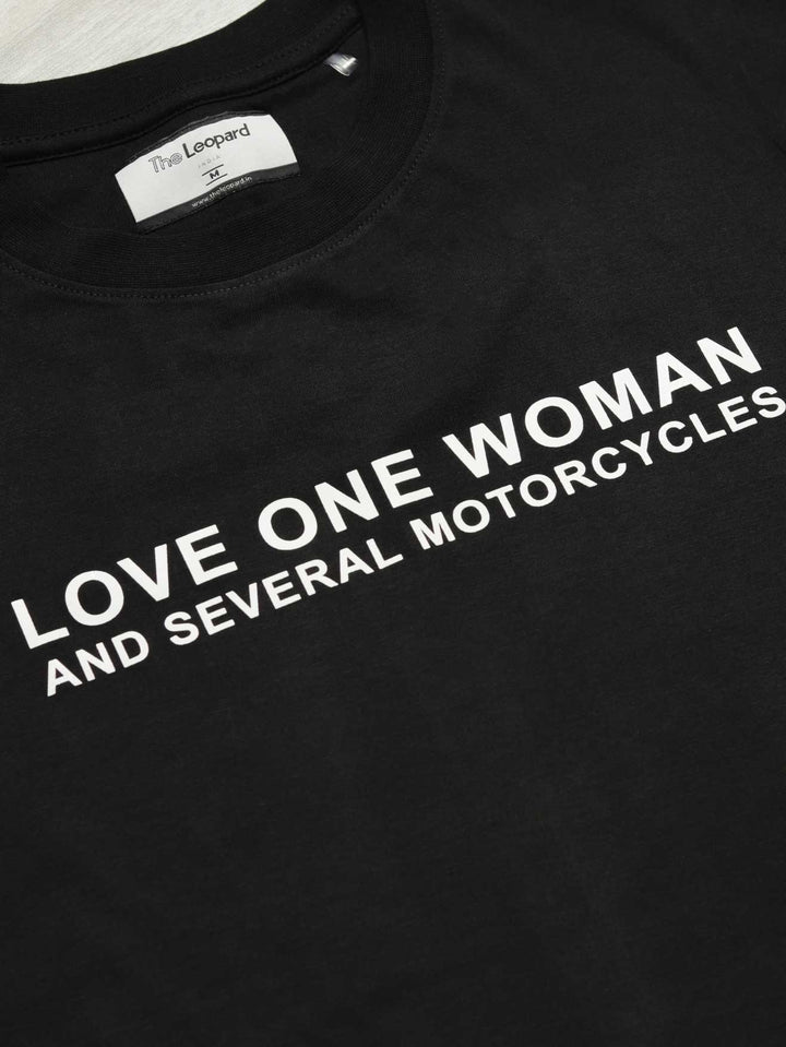 love-one-women-and-several-motorcycles-printed-t-shirt-sold-through-online-by-the-leopard-for-bike-or-motorcycle-and-car-enthusiasts-who-love-to-ride-in-india