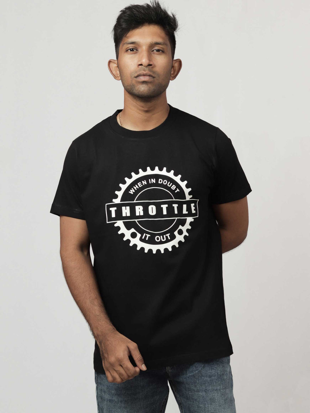 when-in-doubt-throttle-it-out-printed-t-shirt-sold-through-online-by-the-leopard-for-bike-or-motorcycle-and-car-enthusiasts-who-loves-to-ride-in-india