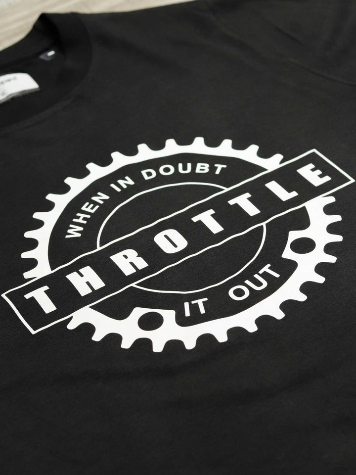 when-in-doubt-throttle-it-out-printed-t-shirt-sold-through-online-by-the-leopard-for-bike-or-motorcycle-and-car-enthusiasts-who-loves-to-ride-in-india